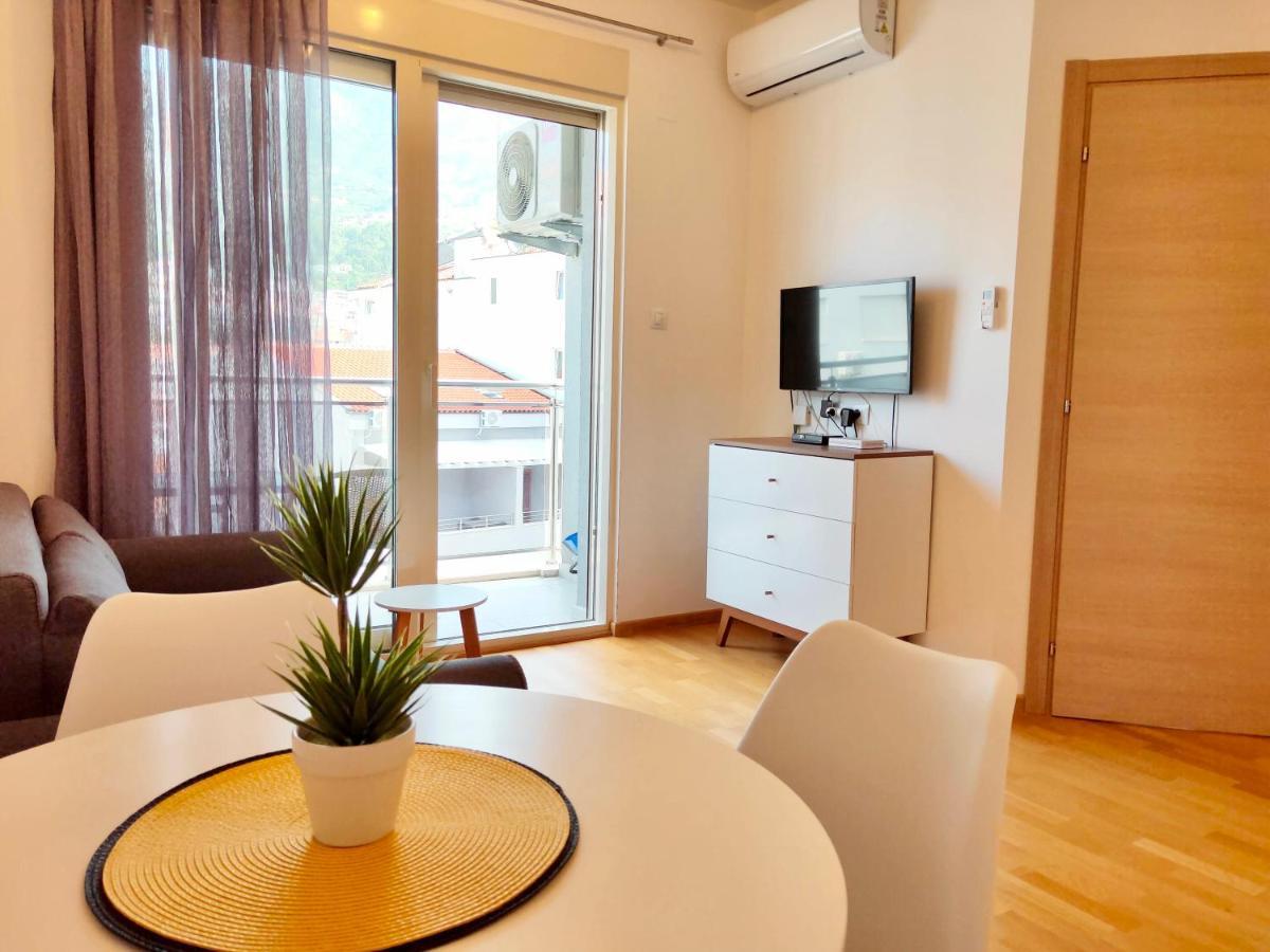 More! Apartment